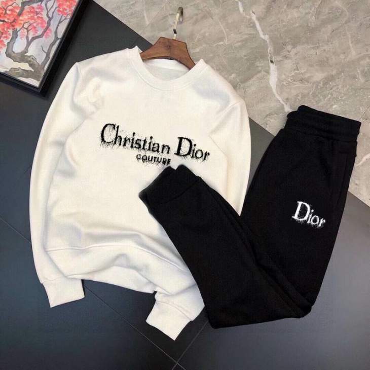 Picture of Dior Sweater Suits _SKUDiorM-5XL13xr18638718